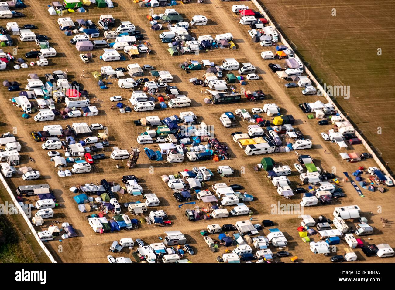 PAROOKAVILLE GmbH, Radar Musik und Unterhaltungs GmbH, Teilnehmer des PAROOKAVILLE, Electronic Music Festival, Festivals auf der Veranstaltung Stockfoto