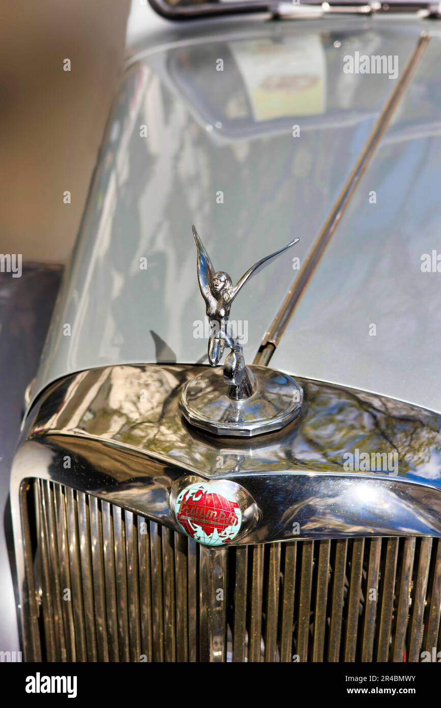 Radiator Maskottchen auf einem Triumph Roadster, Classic Days, Berlin, Deutschland Stockfoto