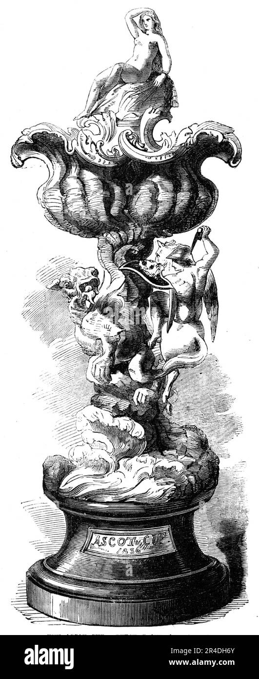Ascot Race Plate: Der Ascot Cup - Perseus und Andromeda, 1856. „Der Ascot Cup“, der fast drei Meter hoch ist, unabhängig von der Basis, illustriert die mythologische Geschichte von Perseus und Andromeda. Die Schlange zieht sich um den Felsen und macht sich auf den Weg zu der Stelle, an der Andromeda befestigt ist. Perseus, auf seinem geflügelten Pferd, greift das Monster mit dem Schwert an, mit dem er den Gorgon erschlug, und verteidigt sich mit dem Schild von Medusa. Der Künstler hat sich zu Recht nicht zu sehr an die Beschreibung des Dichters Manilius gehalten, was in der Tat ein wäre Stockfoto