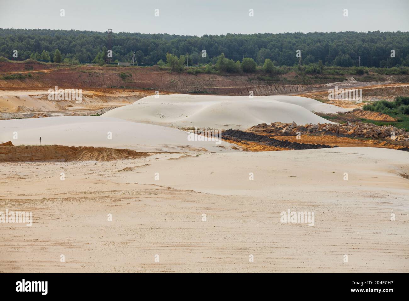 Blick auf weißen Sandsteinbruch. Fantastische Landschaft. Stockfoto