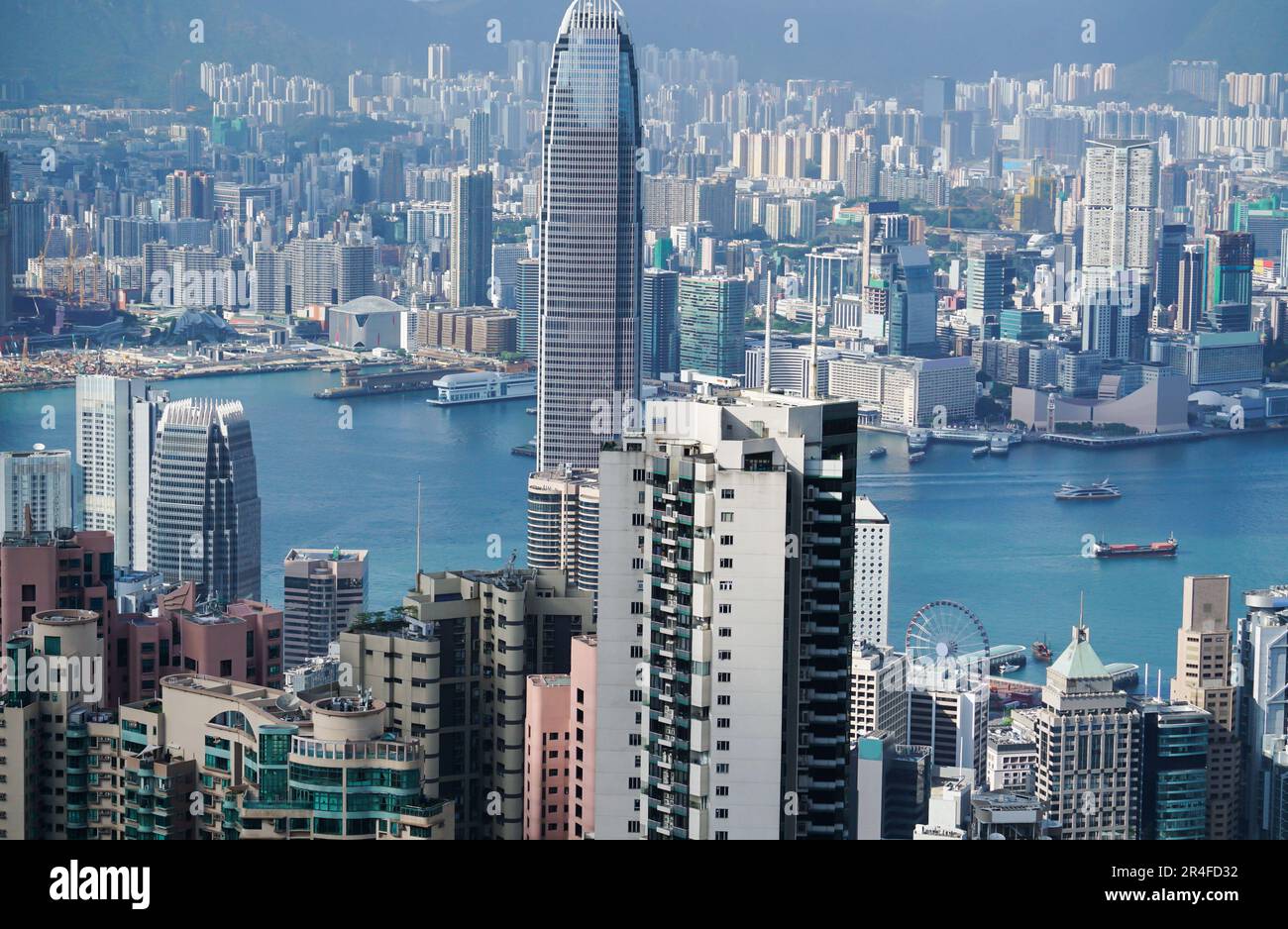 Victoria Harbor aus der Vogelperspektive, Hongkong Stockfoto