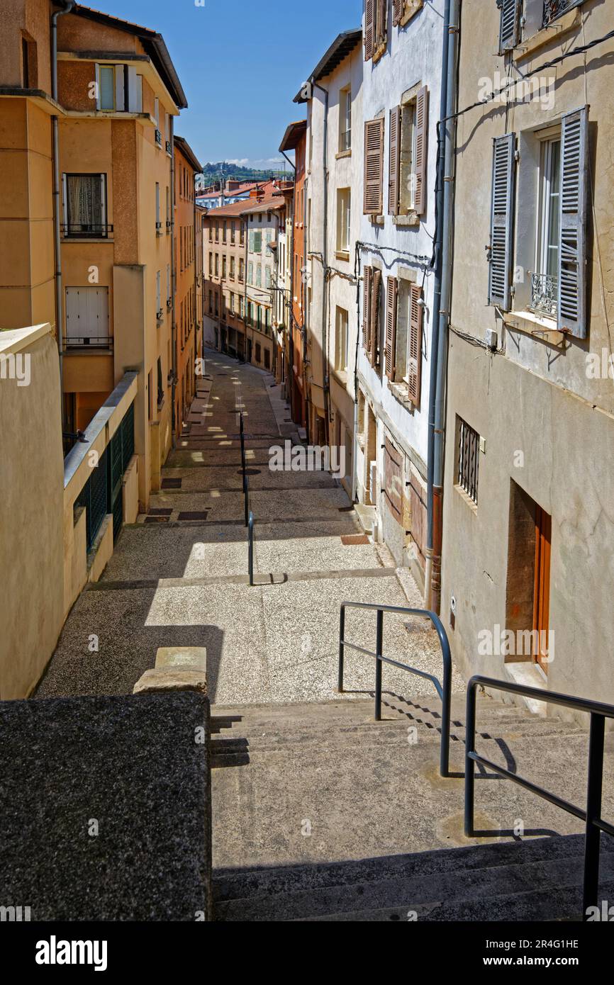 VIENNE, FRANKREICH, 26. Mai 2023 typisch mittelalterliche kleine