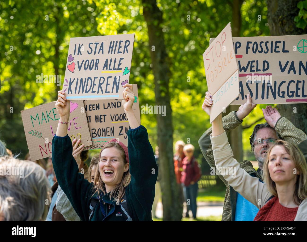 Den Haag, die Niederlande, 27.05.2023, Klimaaktivisten der Rebellion-Bewegung während der Protestaktion gegen fossile Subventionierung in Den Haag Stockfoto