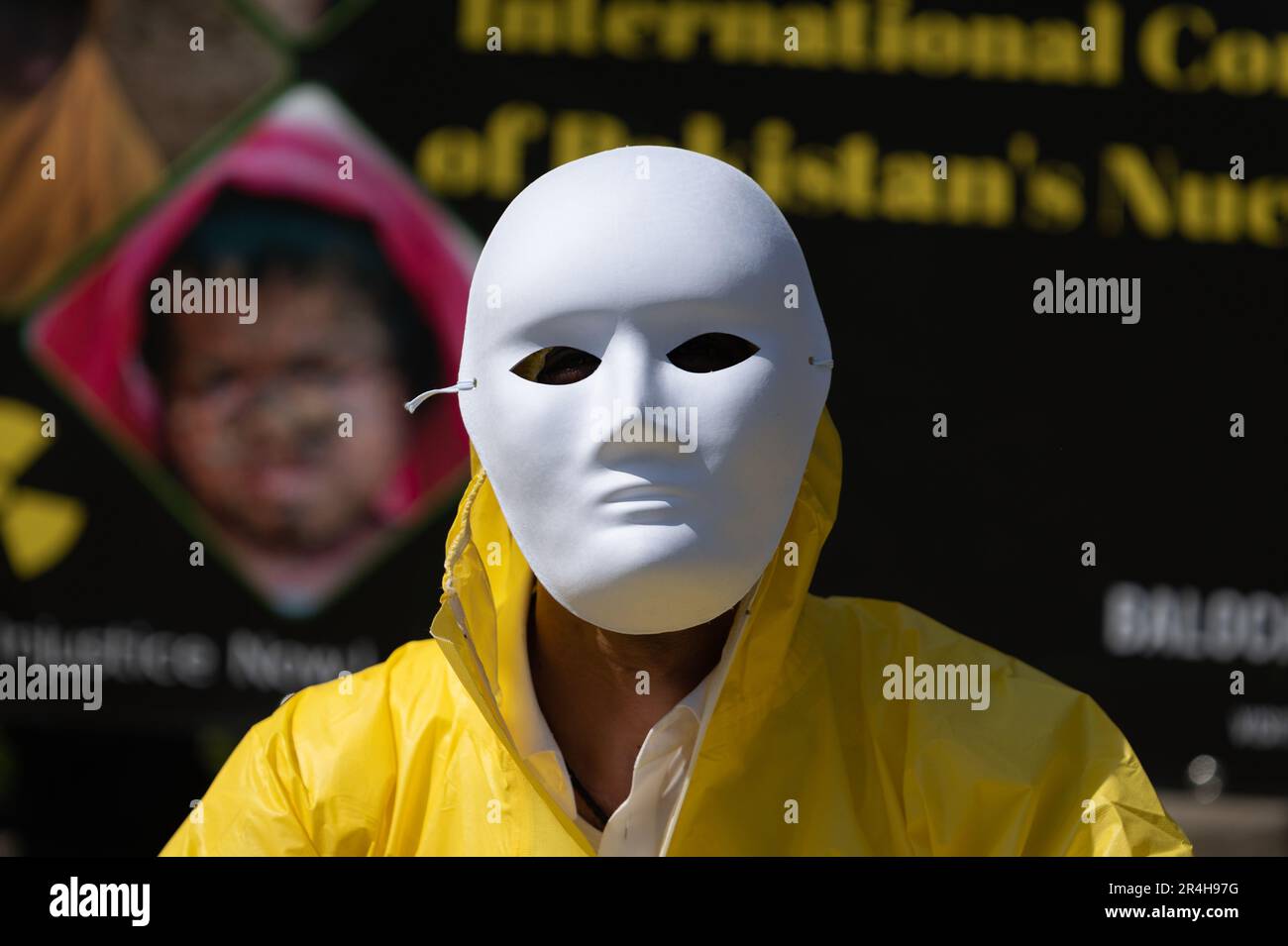 London, Großbritannien. 28. Mai 2023. Baloch-Nationalisten protestieren am Trafalgar Square gegen Pakistan, das sie als Besatzungsmacht in der westlichen Provinz Balochistan betrachten. Kredit: Ron Fassbender/Alamy Live News Stockfoto