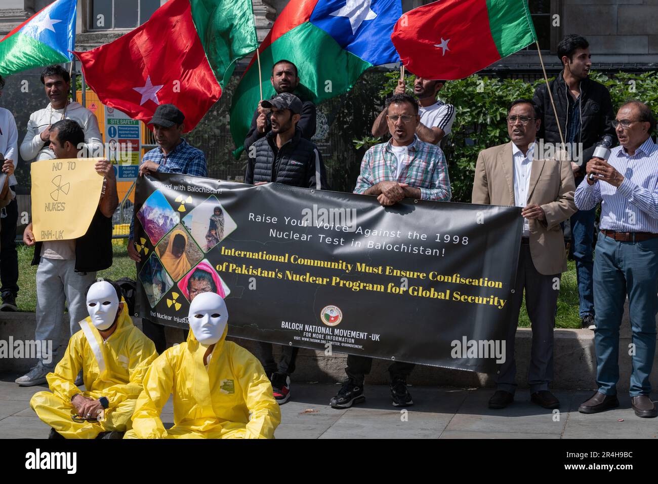 London, Großbritannien. 28. Mai 2023. Baloch-Nationalisten protestieren am Trafalgar Square gegen Pakistan, das sie als Besatzungsmacht in der westlichen Provinz Balochistan betrachten. Kredit: Ron Fassbender/Alamy Live News Stockfoto
