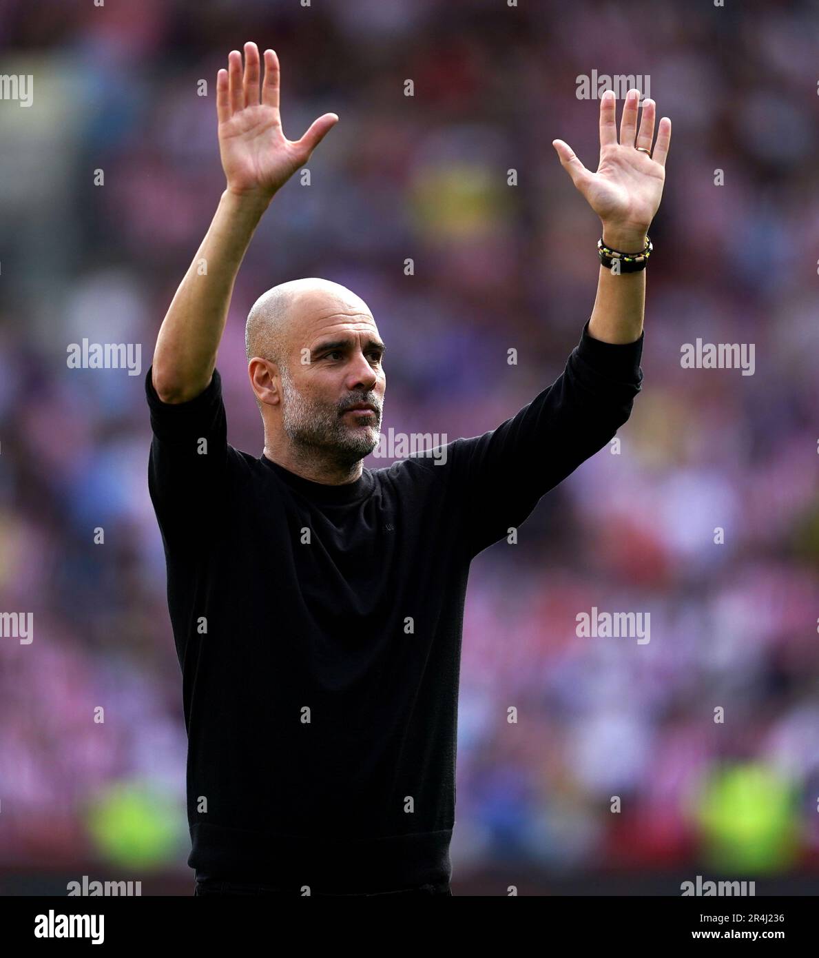 Manchester City Manager Pep Guardiola nach dem Spiel der Premier League im GTECH Community Stadium, London. Foto: Sonntag, 28. Mai 2023. Stockfoto