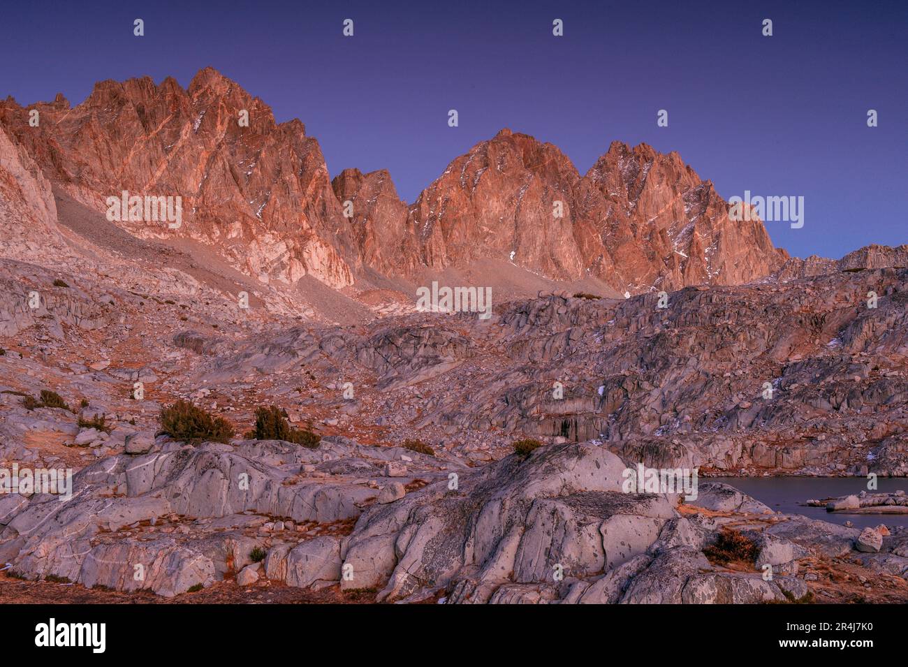 Abenddämmerung, Mt. Winchell, Thunderbolt Peak, Starlight Peak, North Palisade, Dusy Basin, Kings Canyon-Nationalpark, Kalifornien Stockfoto