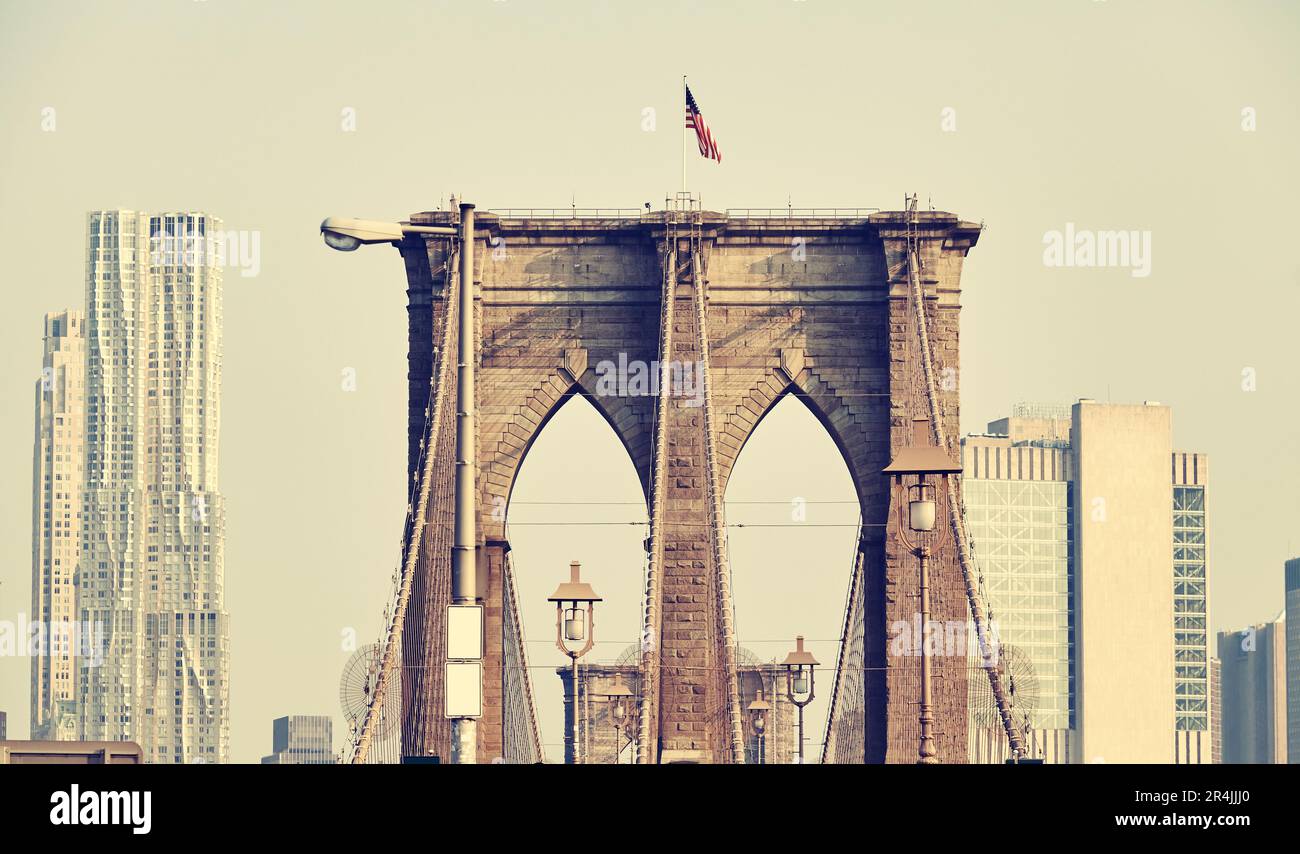 Retro-Bild der Brooklyn Bridge und der Skyline von Manhattan, New York City, USA. Stockfoto