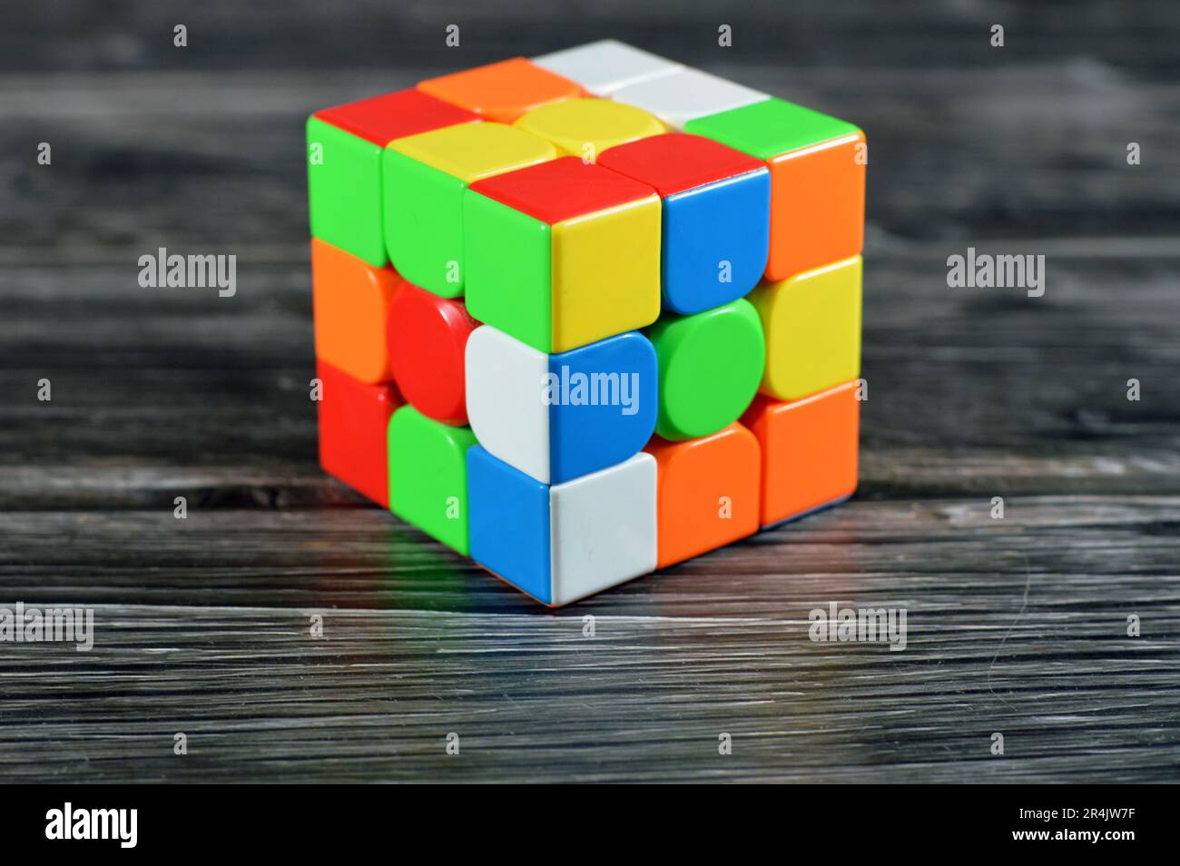 Rubik’s Würfel Max Park Cuber – 3x3 Speed Cube Mit Charakter-Head, Standfuß & Sammlerstück