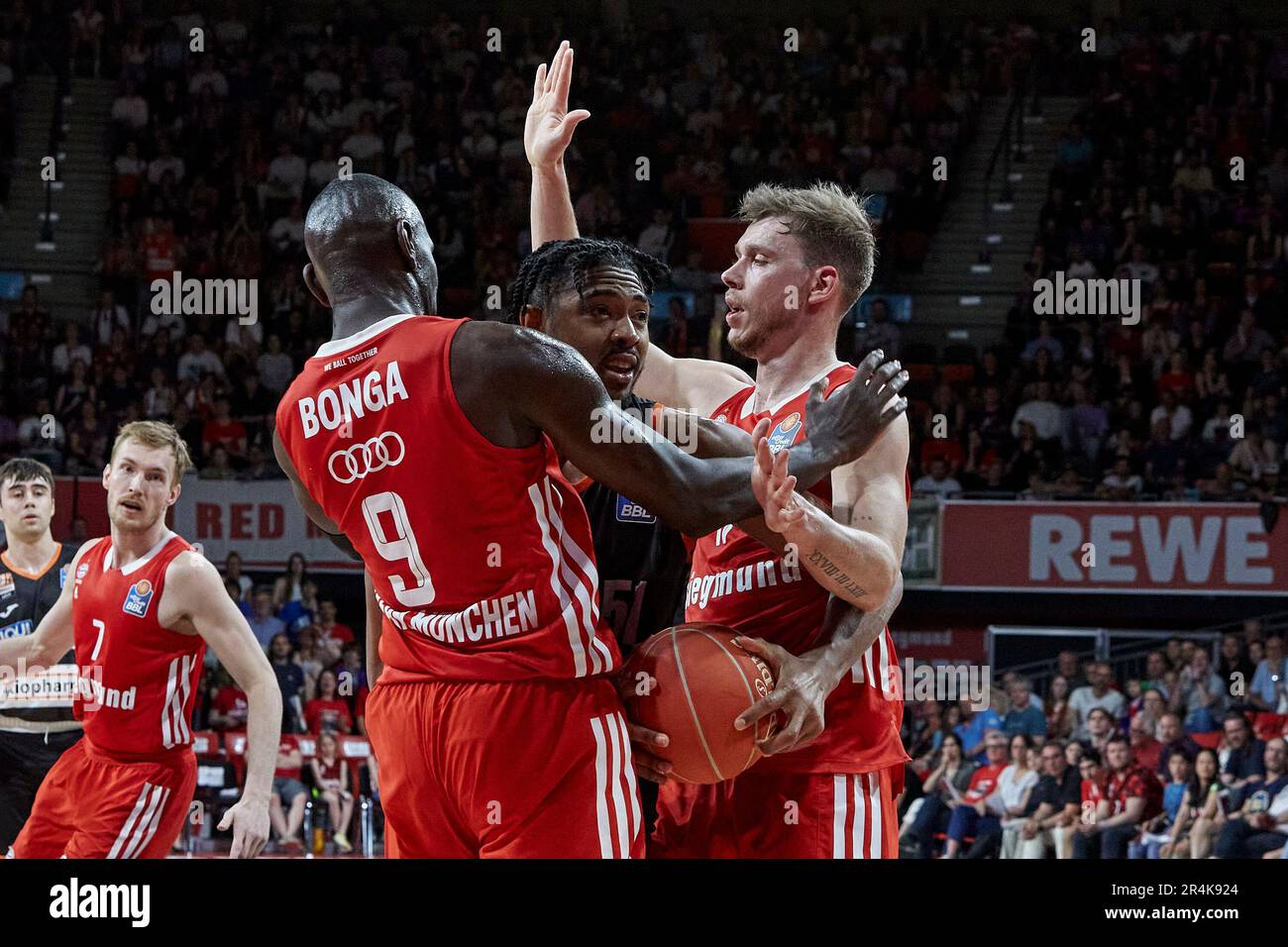 2022/2023 Basketball Bundesliga, FC Bayern München gegen ratiopharm ulm, Playoff Halbfinale Spiel 1 2023-05-28 in München (Audi Dome) BONGA Isaac (FC B Stockfoto