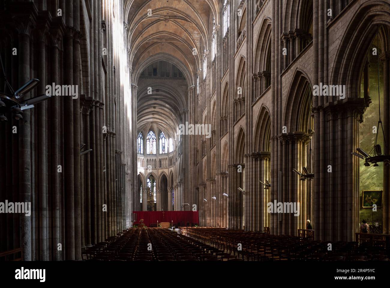 Innenraum der Kathedrale von Rouen, Normandie, Frankreich Stockfoto