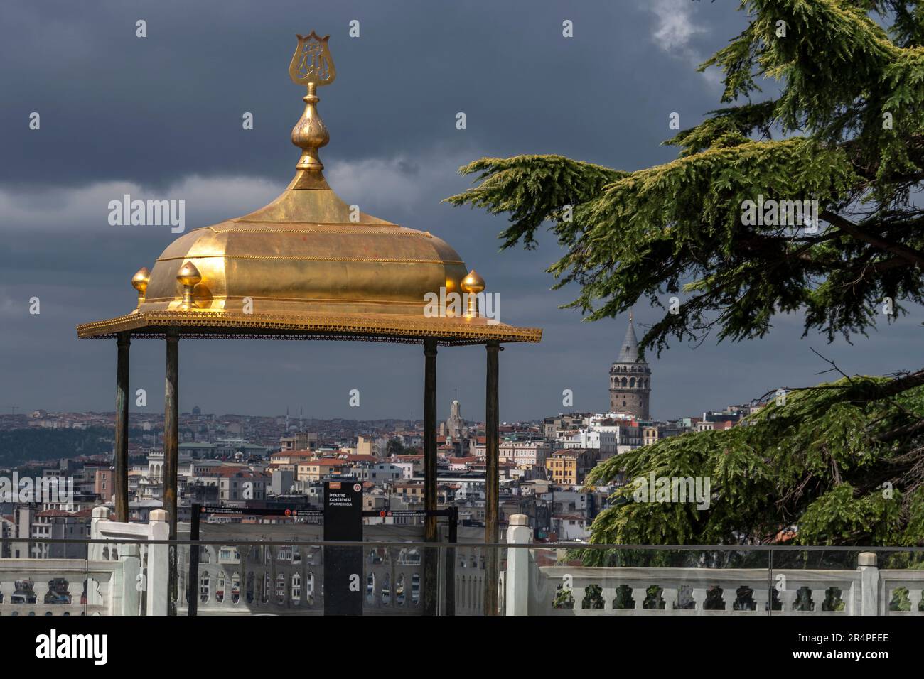 Der Iftar-Pavillon im Topkapi-Palast, Istanbul, Türkei Stockfoto