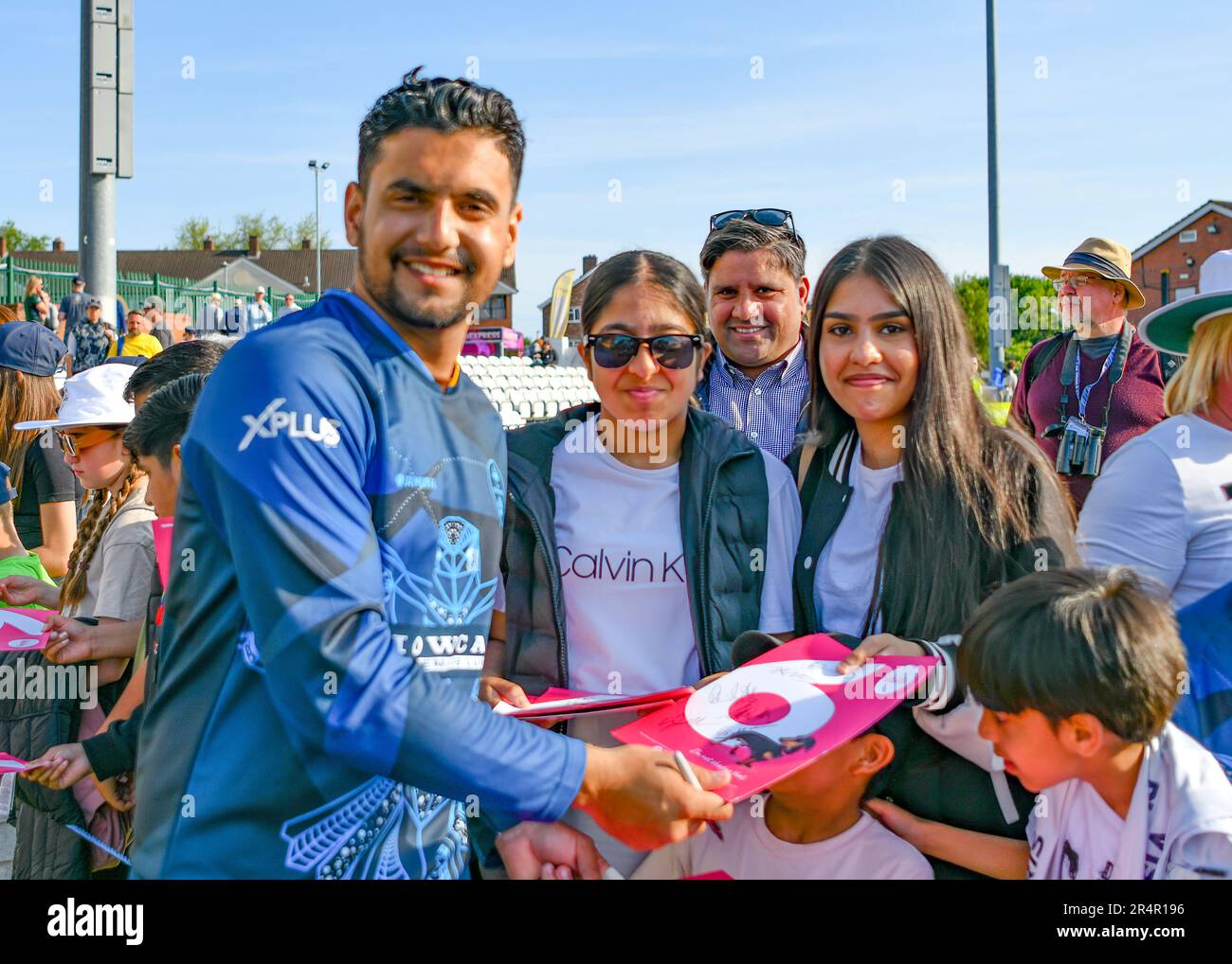 Incora Cricket Ground, Derby, Großbritannien. 29. Mai 2023 um 1500hrs Uhr. Vitality Blast T20 Cricket. Derbyshire Falcons gegen Northants Steelbacks. Zaman KHAN (Derbyshire Falcons) Bild: Mark Dunn/Alamy, Stockfoto