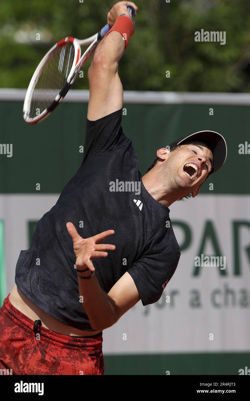 Dominic Thiem von Österreich am 2. Tag der French Open 2023, Roland