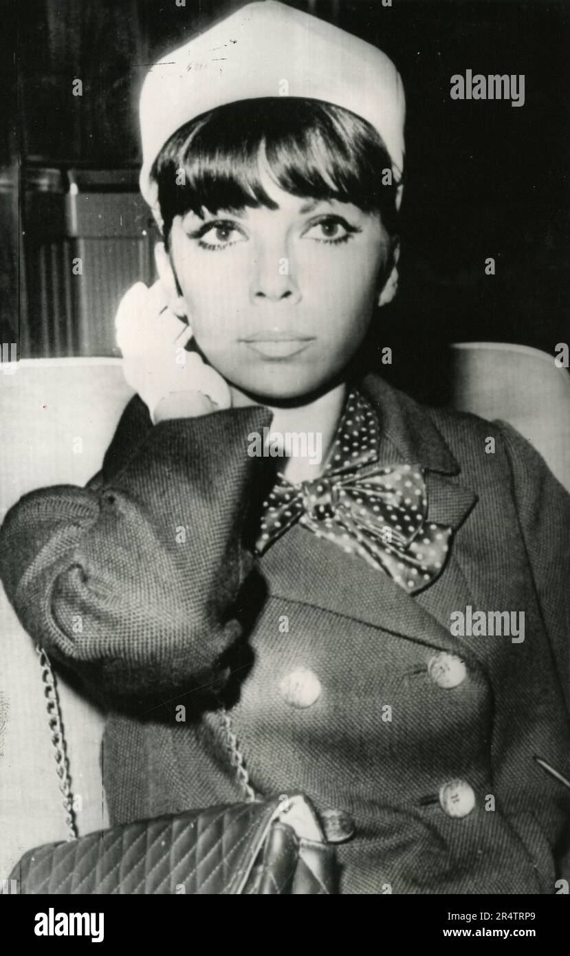 Amerikanische Sängerin, Songwriterin und Schauspielerin Nancy Sinatra, USA 1965 Stockfoto