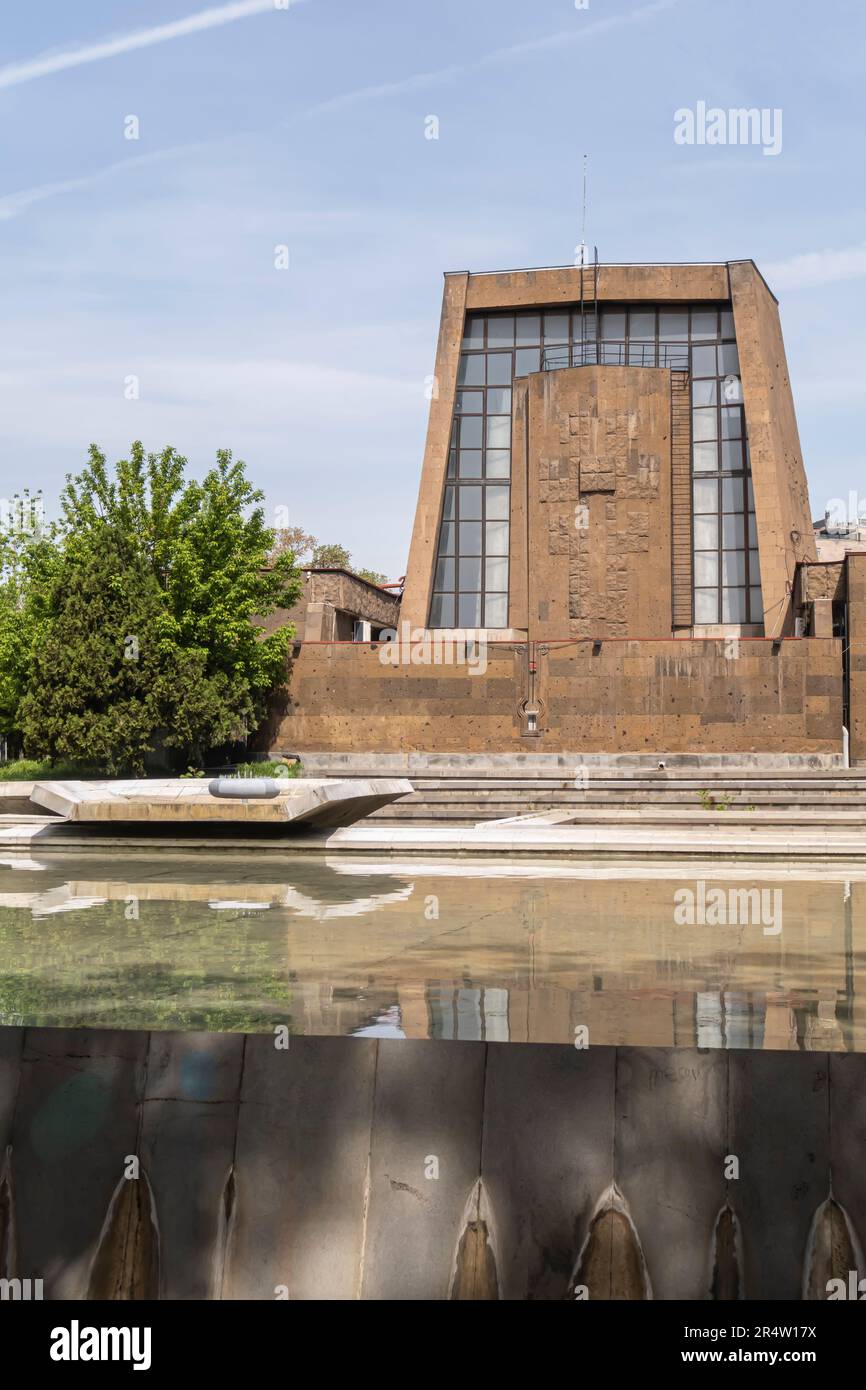 Das Komitas Chamber Music House ist eine Konzerthalle in Eriwan