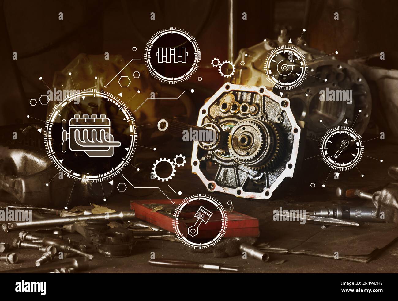 Fahrzeugwartungskonzept, Zahnrad und mechanische Werkzeuge in der Garage mit Wartungssymbol. Stockfoto