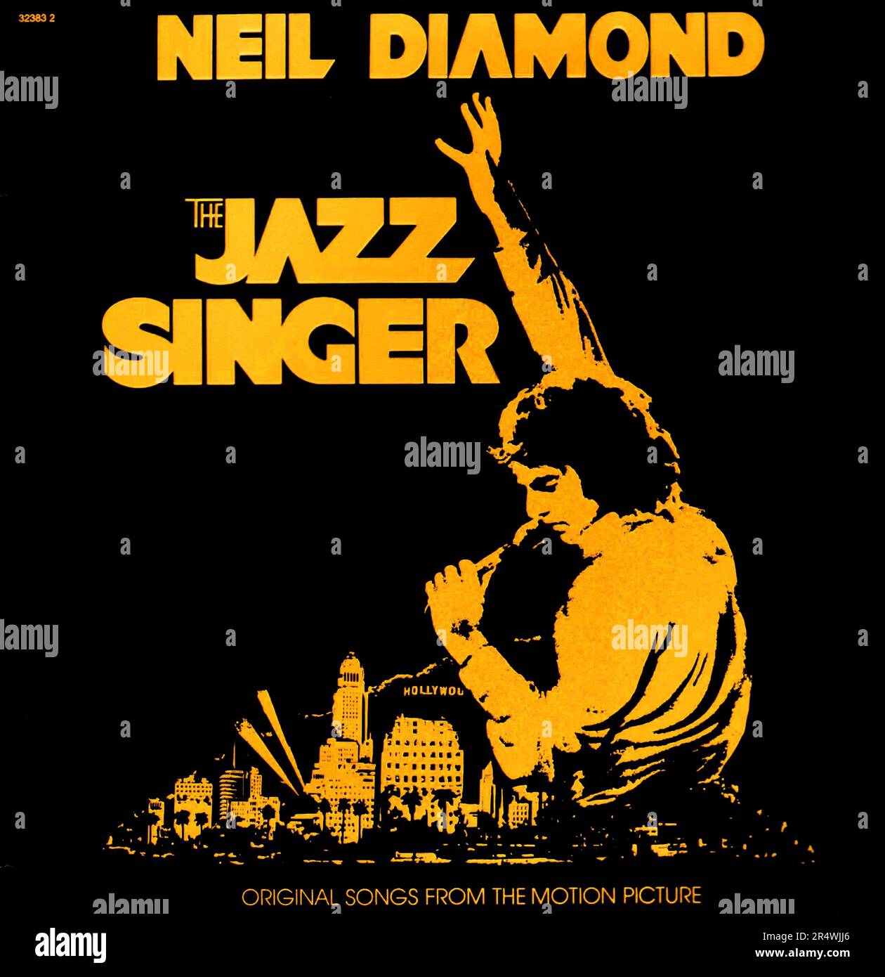 Die Jazz Sängerin ist ein Album von Neil Diamond, die in 1980 veröffentlicht wurde. Es war der Soundtrack für die 1980er Remake des Films durch den gleichen Namen. Während der Film bombardiert, das Album über 5 Mio. Exemplare verkauft und war Diamond's grösste jemals verkaufte Album in den Vereinigten Staaten. Stockfoto