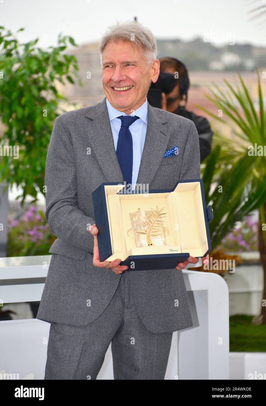 Harrison Ford erhält einen Ehrenfoto der Palme d'Or des Films „Indiana Jones and the Dial of Destiny“ 76. Filmfestival in Cannes am 19. Mai 2023 Stockfoto