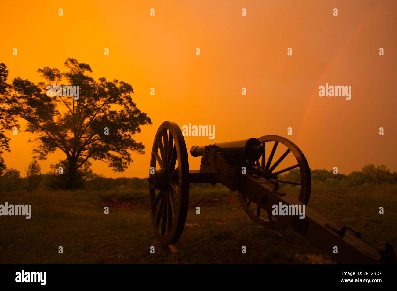 Blitz und eine Kanone auf dem Fredericksburg Schlachtfeld, Virginia, USA; Fredericksburg, Virginia, Vereinigte Staaten von Amerika Stockfoto