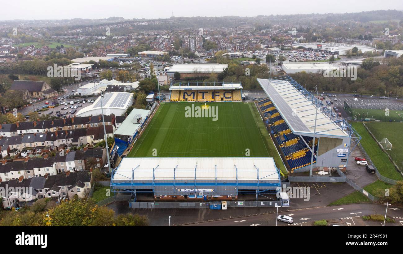 Luftaufnahme des One Call Stadions (für Sponsoring), Heimstadion des Mansfield Town FC. Sie wird gemeinhin als Feldmühle bezeichnet Stockfoto