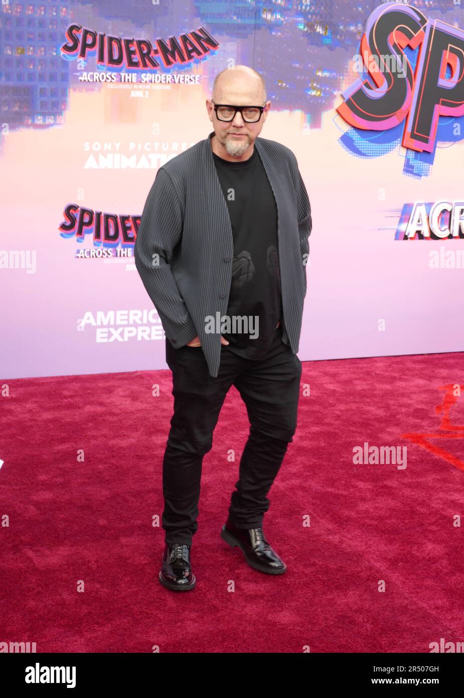 Los Angeles, Kalifornien, USA 30. Mai 2023 Regisseur Justin K. Thompson besucht Sony Pictures präsentiert am 30. Mai 2023 im Regency Village Theatre in Los Angeles, Kalifornien, USA die Weltpremiere von Spider-man gegenüber der Spider-Verse. Foto: Barry King/Alamy Live News Stockfoto