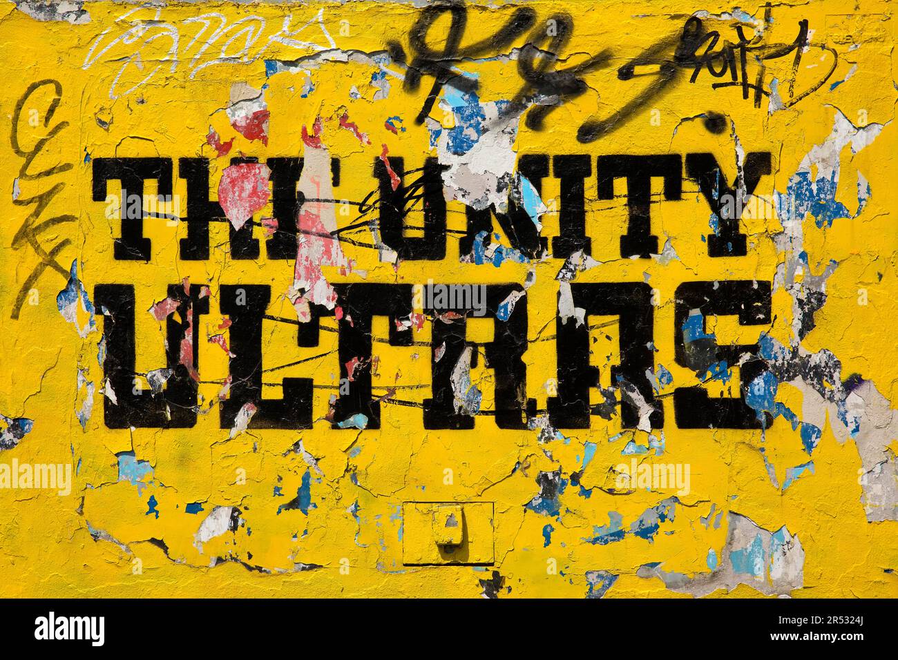 Graffiti von Unity Ultras, der größten Ultra-Fan-Gruppe von Borussia Dortmund, Dortmund, Ruhrgebiet, Nordrhein-Westfalen, Deutschland Stockfoto