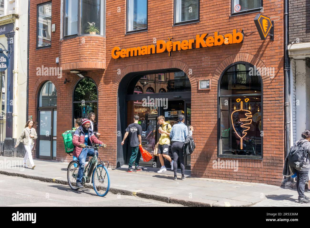 Das Gelände des deutschen Döners Kebab in St. Martin's Lane, London. Stockfoto