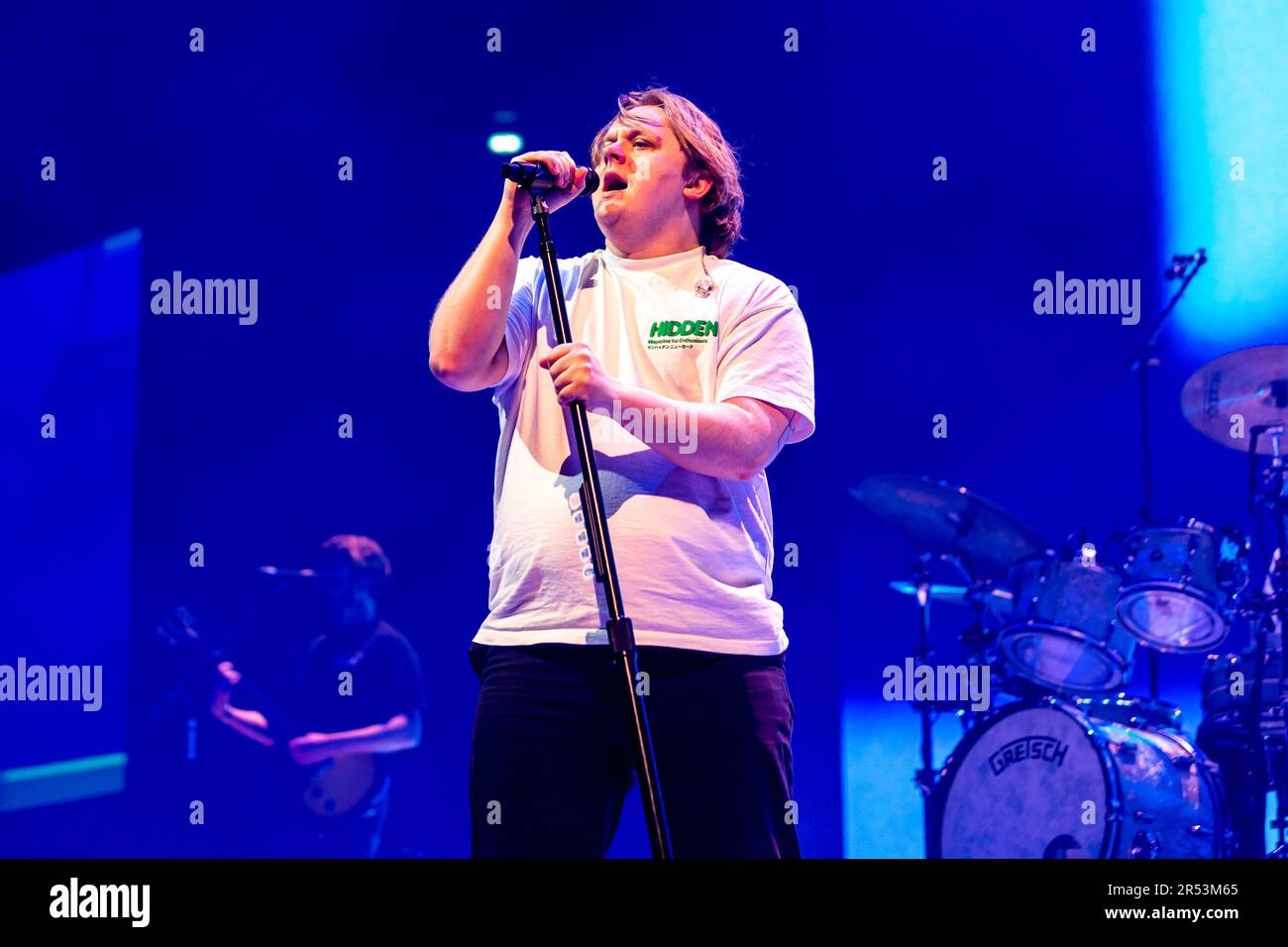 Mailand, Italien, 31/05/2023, Lewis Capaldi tritt live im Mediolanum Forum in Mailand auf, Italien, am 31 2023Lewis. Mai tritt Capaldi live im Mediolanum Forum in Mailand, Italien, am 31 2023. Mai auf Stockfoto