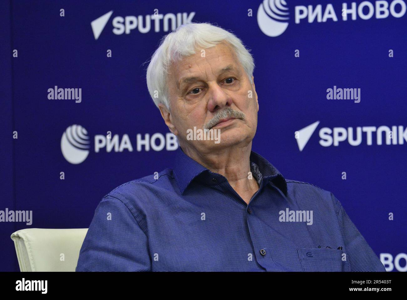 Pressekonferenz des ersten internationalen Kinderfilmfestivals, das