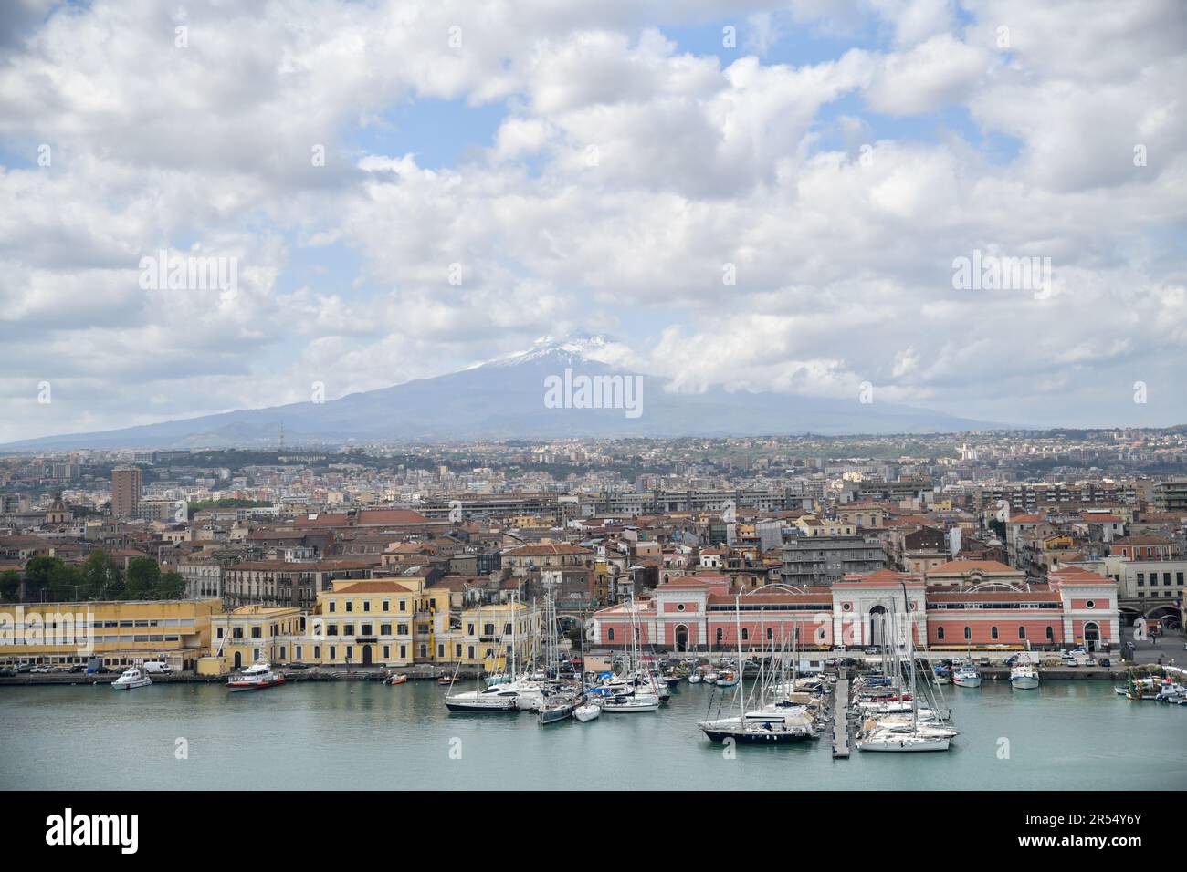 Catania City und Ätna Vulcano, Hafen und Park Stockfoto
