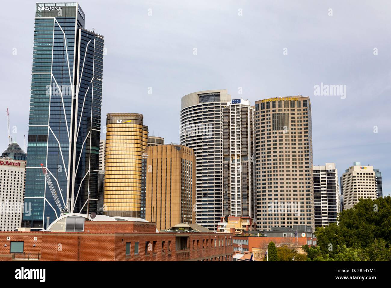 Wolkenkratzer im Stadtzentrum von Sydney, Four Seasons Hotel, EY Building und shangri la Hotel, Sydney, NSW, Australien 2023 Stockfoto