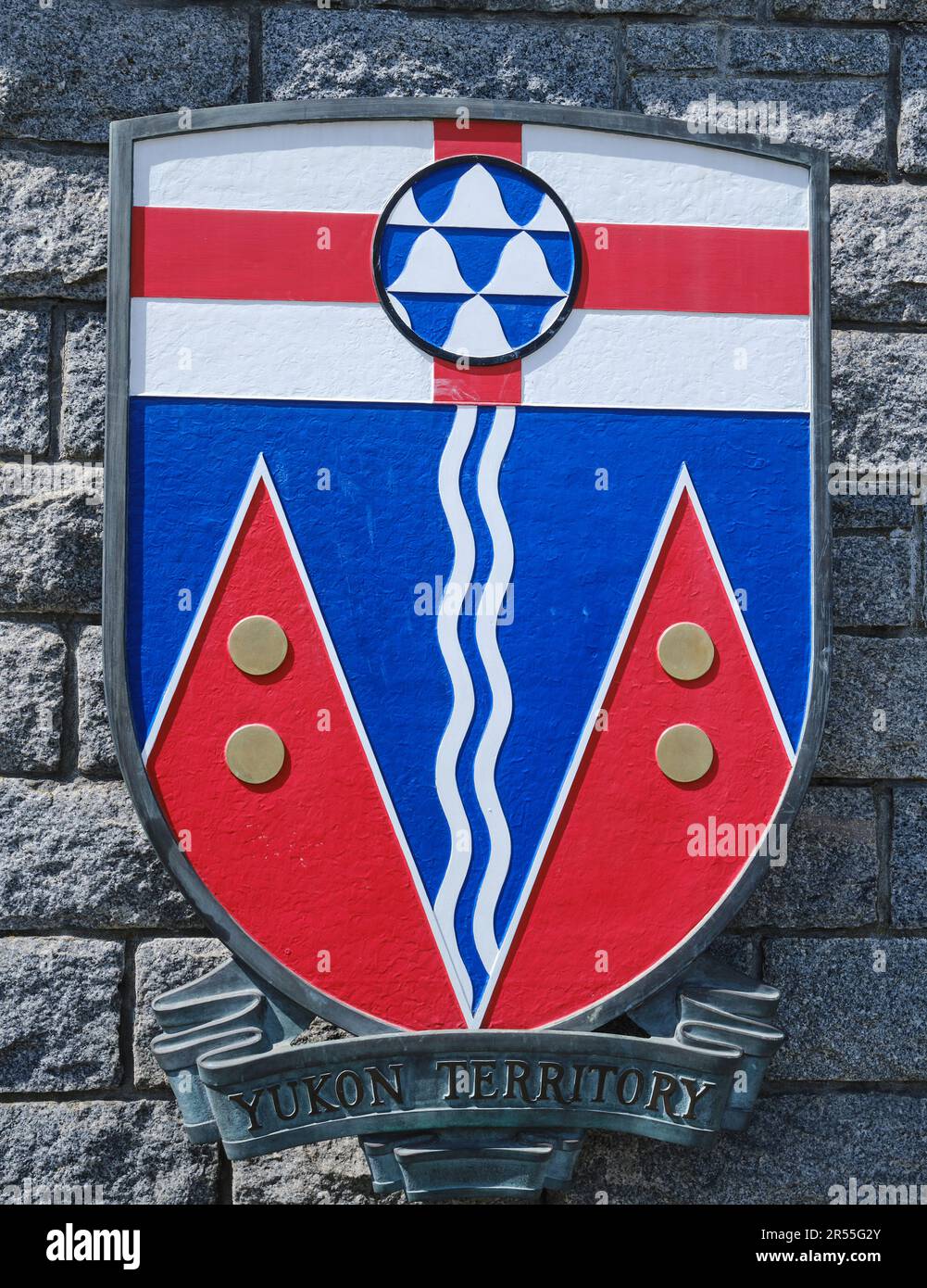 Wappen des Yukon Territory, Confederation Garden Court, Victoria, Vancouver Island, British Columbia, Kanada Stockfoto