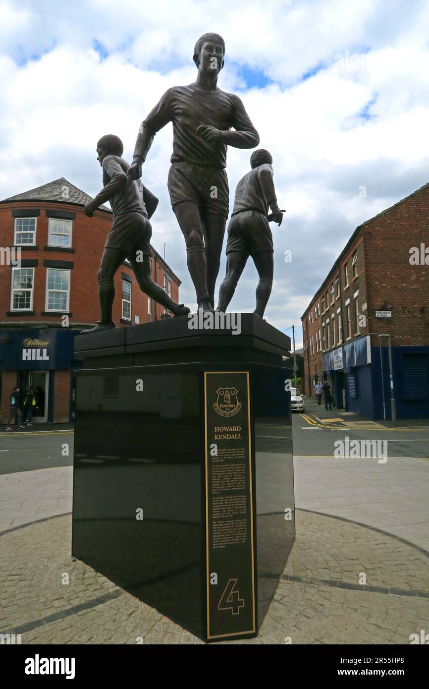 Howard Kendall Statue bei EFC, Everton Football Club, Goodison Park Stadium, Goodison Rd, Liverpool, Merseyside, England, Großbritannien, L4 4EL Stockfoto