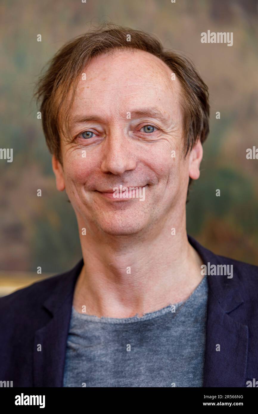 Volker Bertelmann alias Hauschka (Komponist und Pianist, Oscar-Gewinner 2023 für beste Filmmusik „im Westen nichts Neues“) Stockfoto