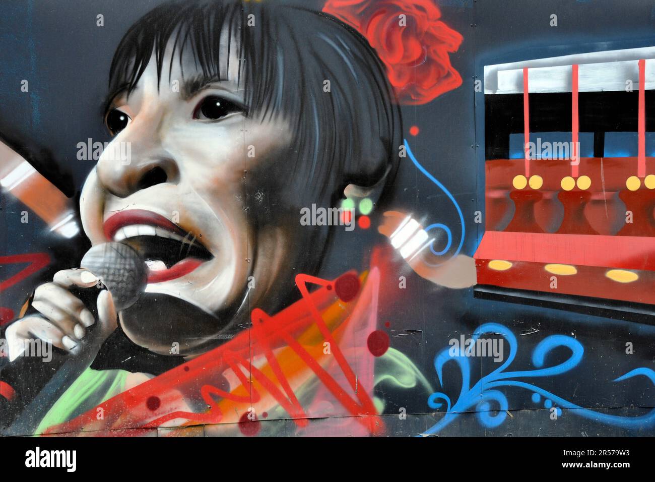 Amerika. Anden. Stadt. Kolumbien. Tag. Geografie. Geschichte. Latein. Niemand. Im Freien. Menschen. Nach Süden. Traditionell. Reisen. Bogota. Wandbilder. Art. Künstler. Künstler Stockfoto