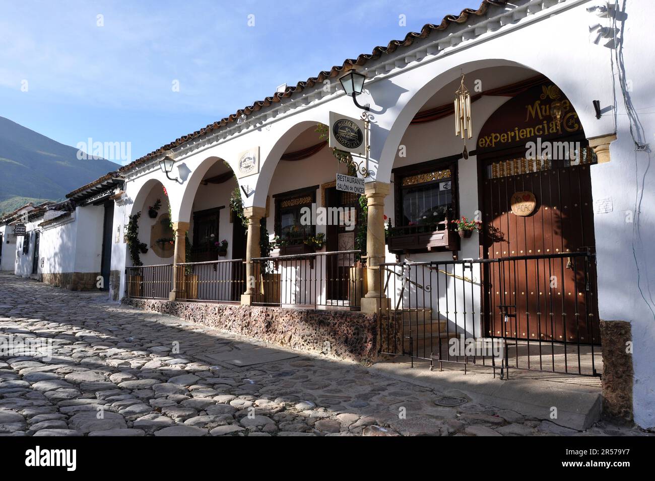 Amerika. Anden. Stadt. Kolumbien. Tag. Geografie. Geschichte. Latein. Niemand. Im Freien. Menschen. Nach Süden. Traditionell. Reisen. De Leyva. Villa De Leyva. Kolonialstil Stockfoto