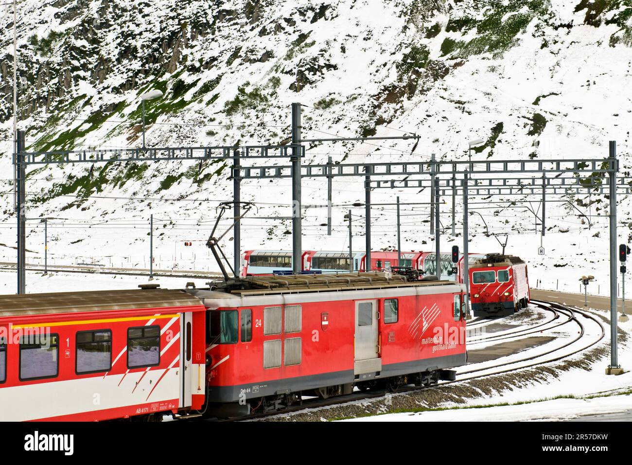 Glacier Express-Zug. Oberalp-Pass. Canton Uri. Die Schweiz Stockfoto