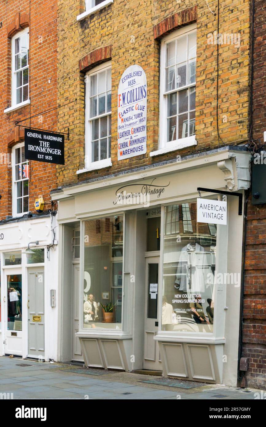 American Vintage Bekleidungsgeschäft in der Earlham Street, London. Stockfoto