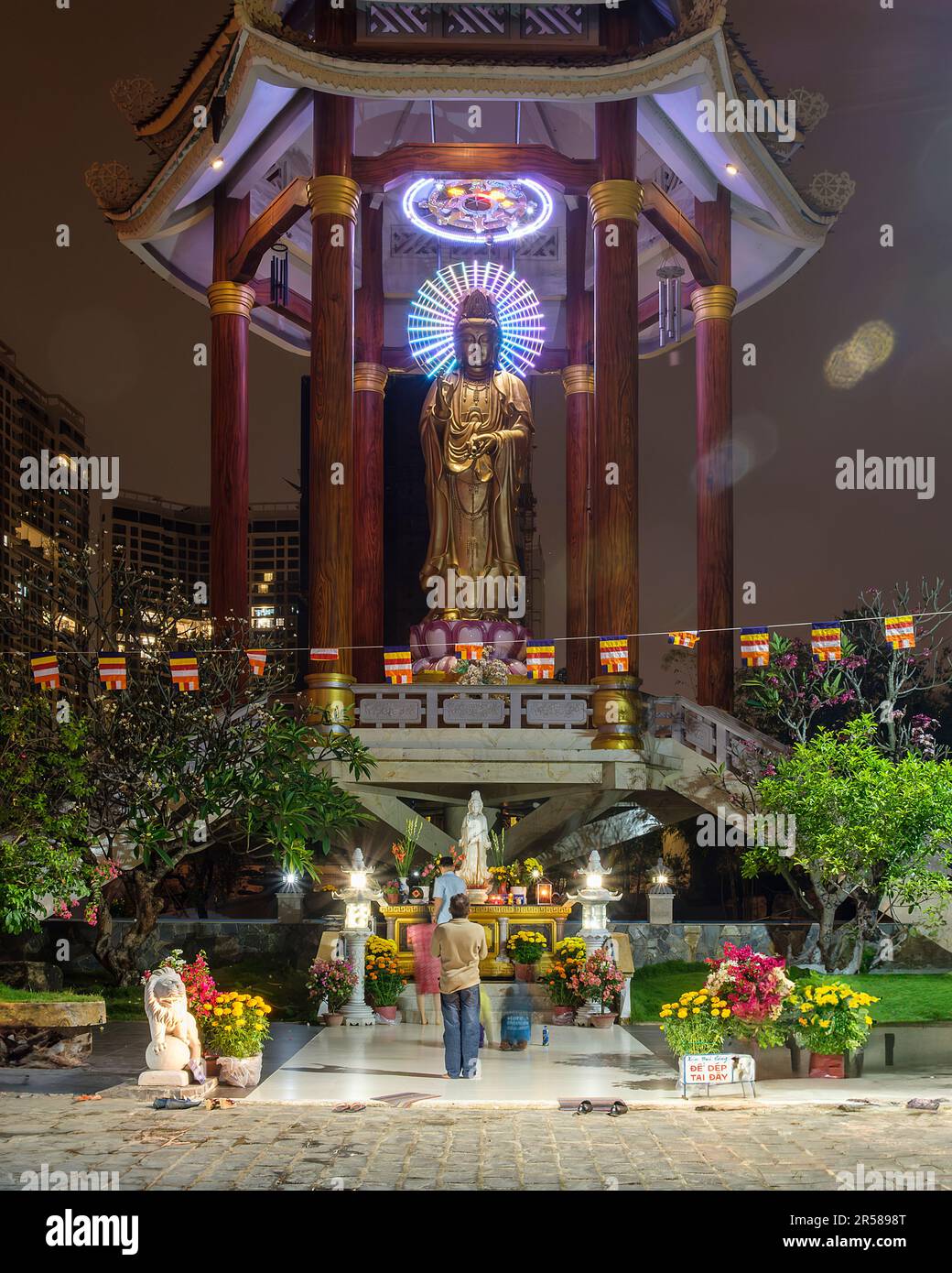 Buddhistische Zeremonie während Tet in Saigon Stockfoto