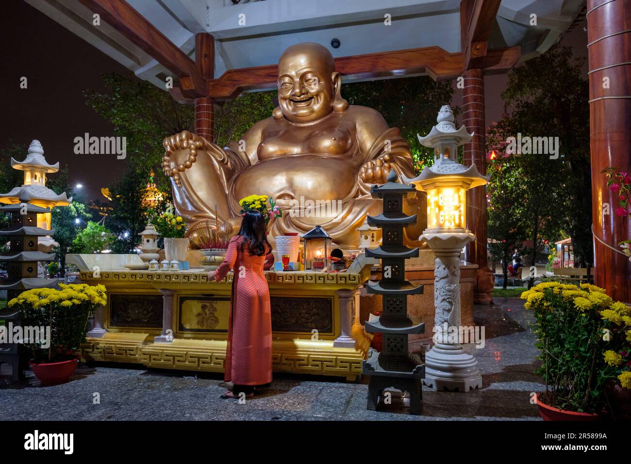 Buddhistische Zeremonie während Tet in Saigon Stockfoto