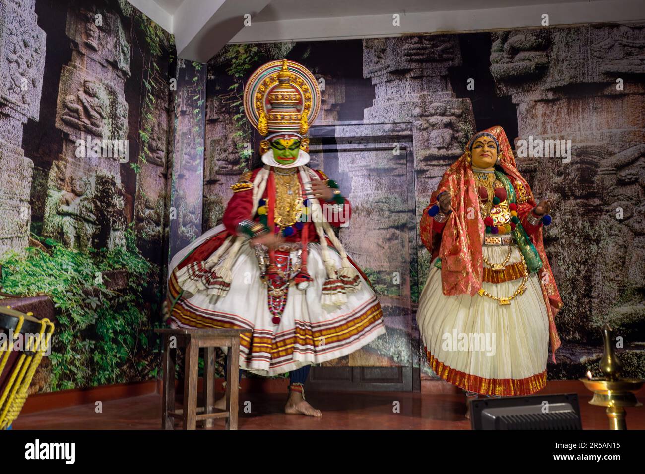 Kathakali ist eine wichtige Form des klassischen indischen Tanzes aus Kerala, Indien Stockfoto