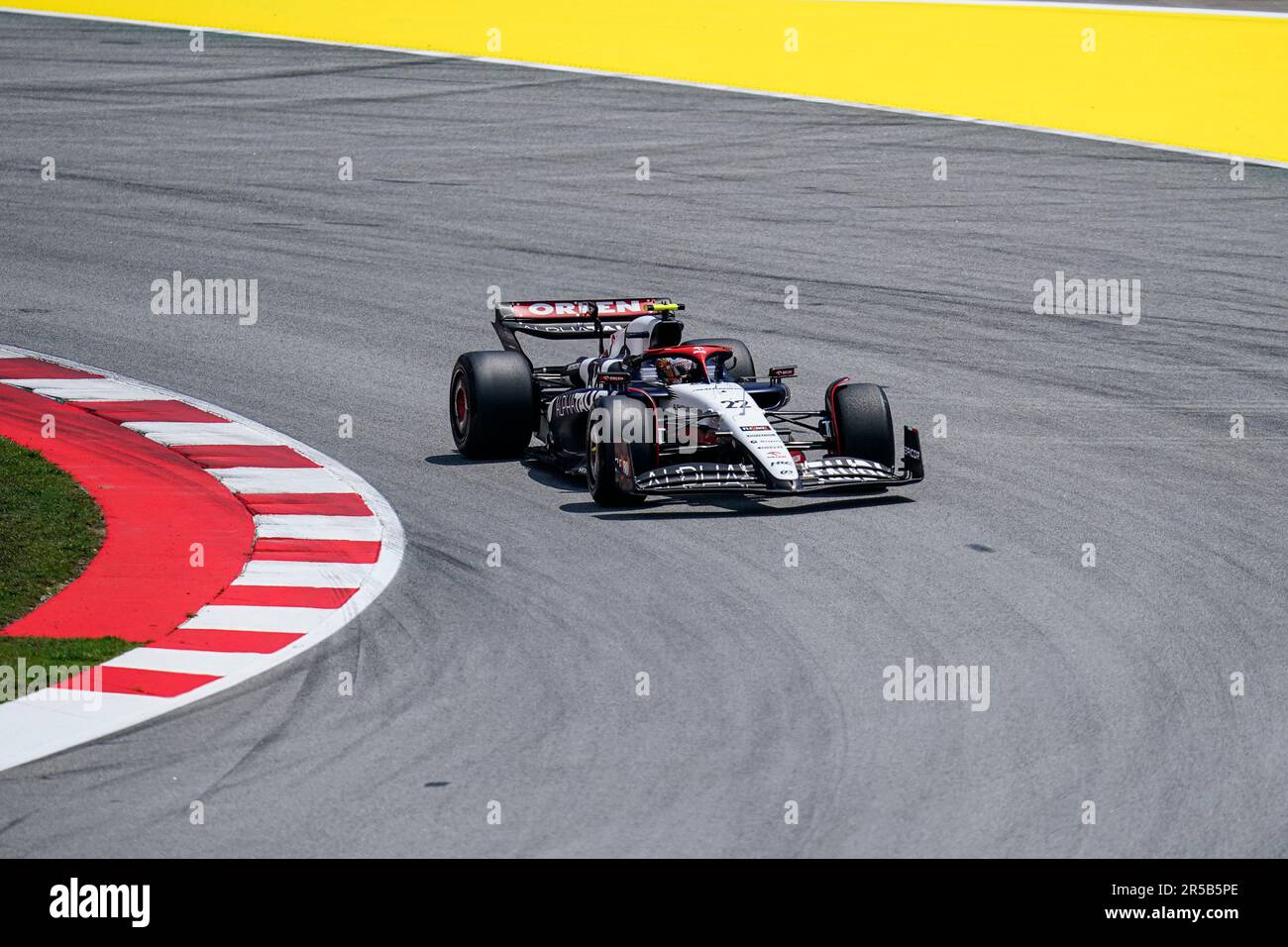 Spanien, 02/06/2023, Yuki Tsunoda (Japan), Scuderia AlphaTauri AT04Credit: PRESSINPHOTO SPORTS/Alamy Live News Stockfoto