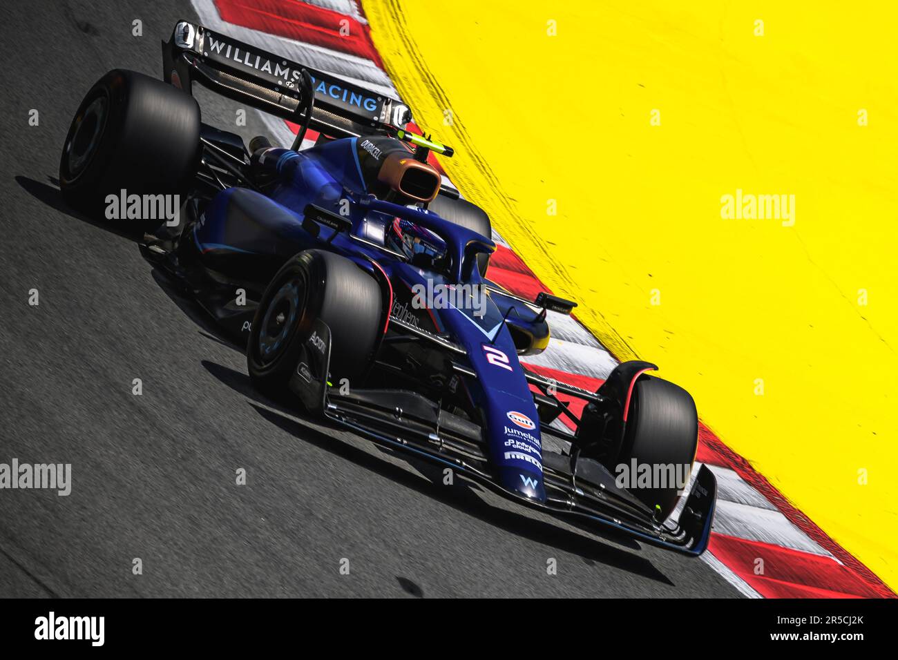 Montmelo, Spanien. 2. Juni 2023. LOGAN SARGEANT (USA) vom Team Williams fährt in seinen FW45 Jahren während der ersten Trainingssitzung des spanischen GP auf dem Circuit de Catalunya Credit: Matthias Oesterle/Alamy Live News Stockfoto