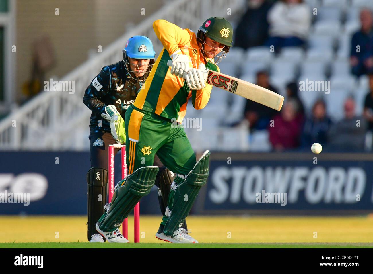 Trent Bridge Cricket Ground, Nottingham, Großbritannien. 02. Juni 2023 um 18,30hrs Uhr. Vitality Blast T20 Cricket. Notts Outlaws gegen Worcestershire Rapids. Notts Outlaws-Teig. Bild: Mark Dunn/Alamy Live News Stockfoto