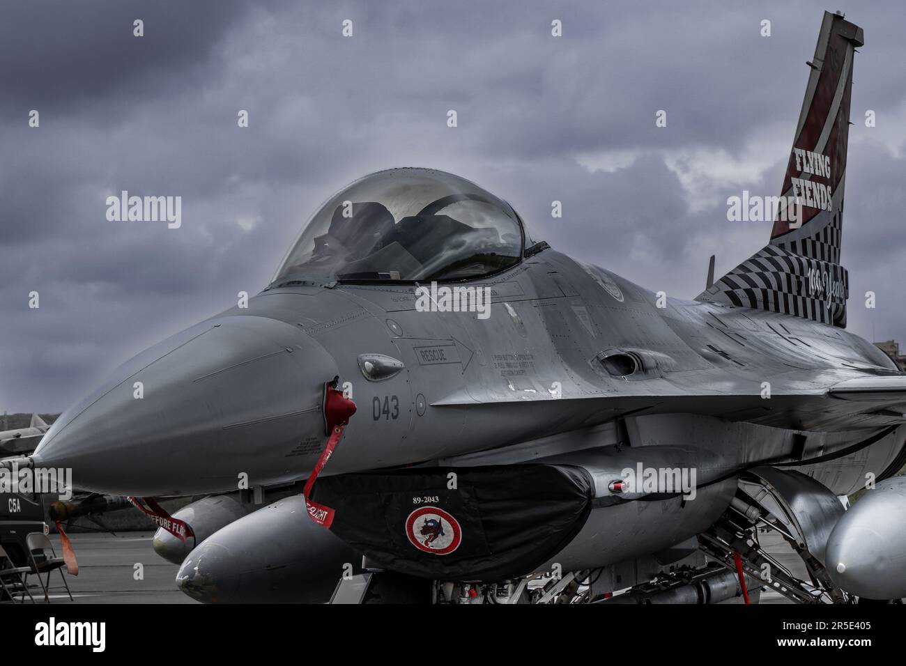F-16 Fighting Falcon of 'The Fabulous Flying Fiends', mit Sitz in Osan Air Base in der Republik Korea, Besuch des Yokota Air Base, Japan Stockfoto