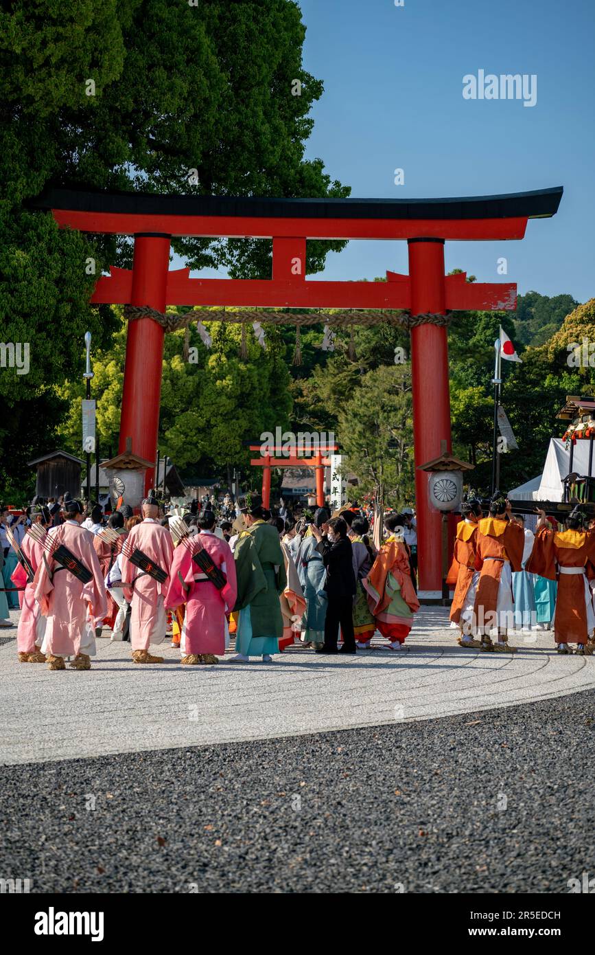 Parade auf dem AOI Matsuri Festival 2023 in Kyoto, Japan. Stockfoto