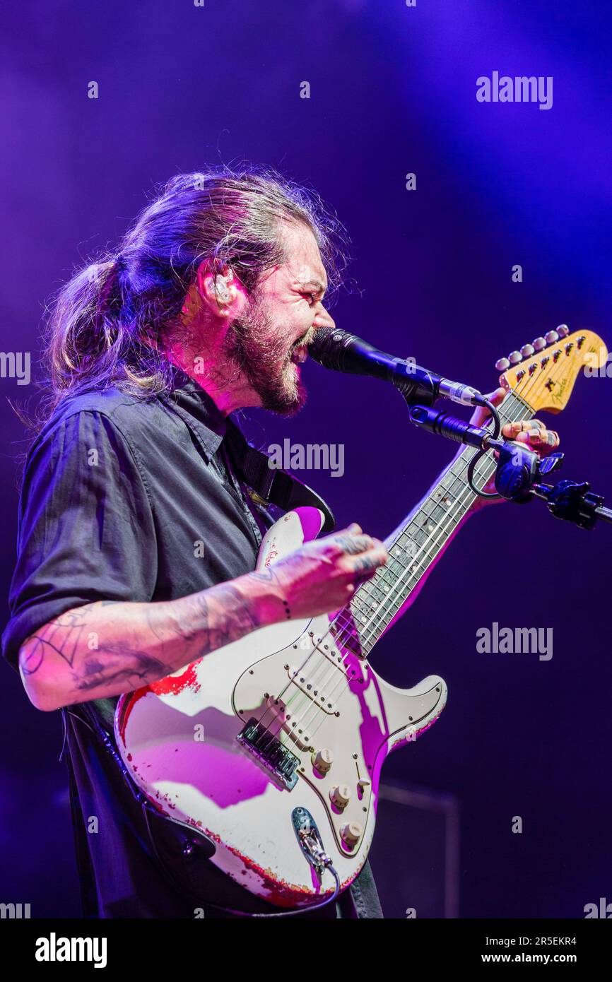 Bochum, Deutschland, 09.02.2019. Schottische Band Biffy Clyro perfom im Rhein Ruhr Halle in Bochum. Kredit: Ant Palmer / Alamy Stockfoto