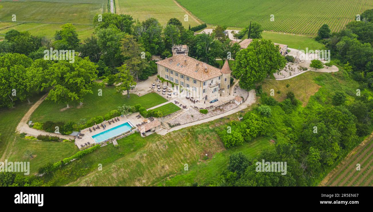 Chateau des oliviers de salette Fotos und Bildmaterial in hoher