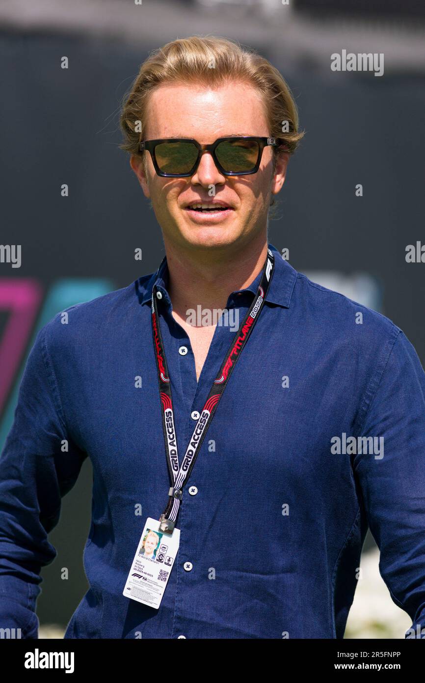 Barcelona, Spanien. 3. Juni 2023: Circuit de Barcelona-Catalunya, Barcelona, Spanien: Formel-1-Grand Prix 2023: Qualifikationstag: Formel-1-Weltmeister Nico Rosberg kommt auf die Koppel während des Spanien GP Credit: Action Plus Sports Images/Alamy Live News Stockfoto